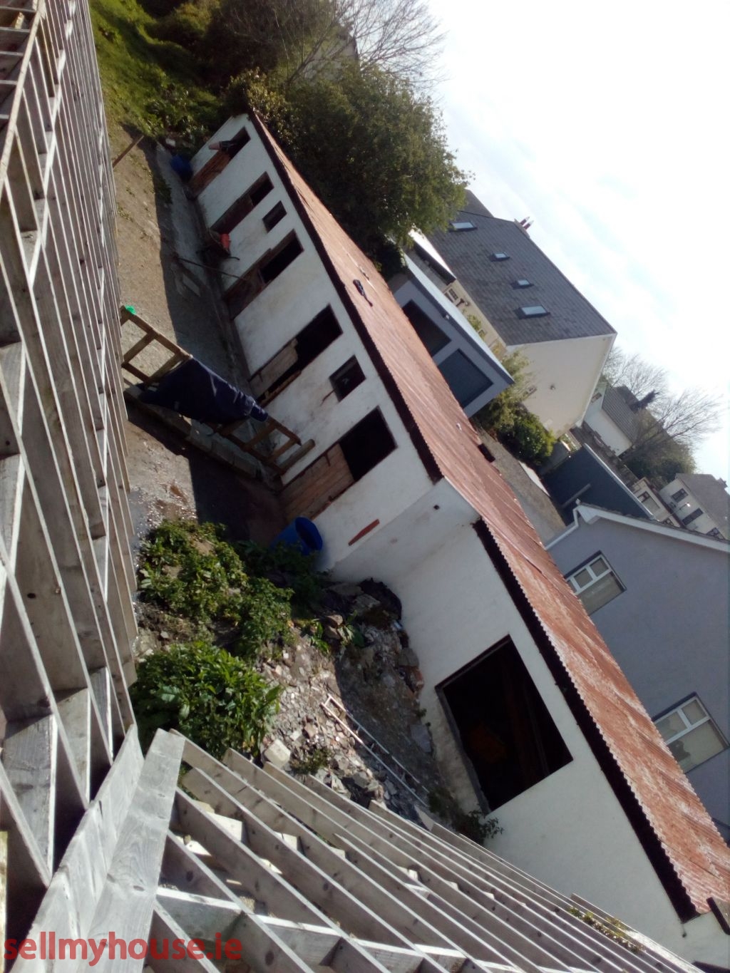 Mounrath Equestrian property for renovation