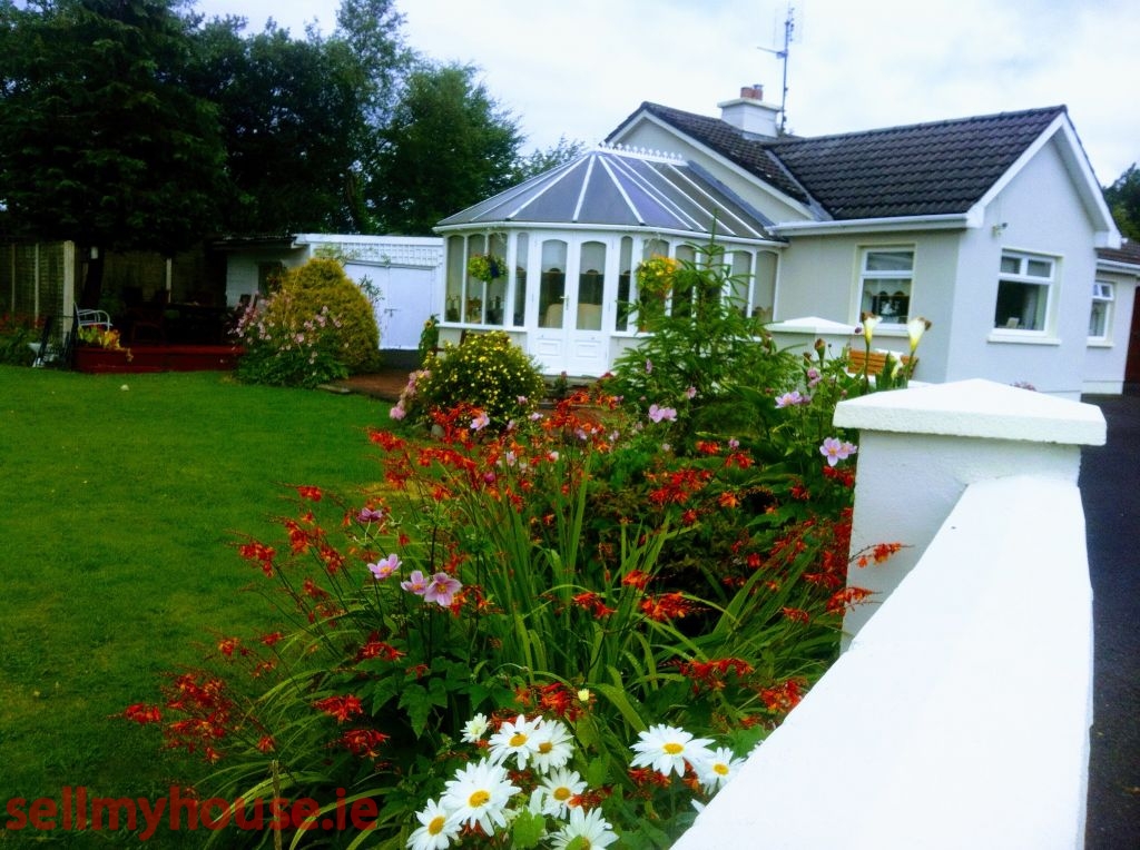 3 Bed detached bungalow for sale in Ballindine, Mayo