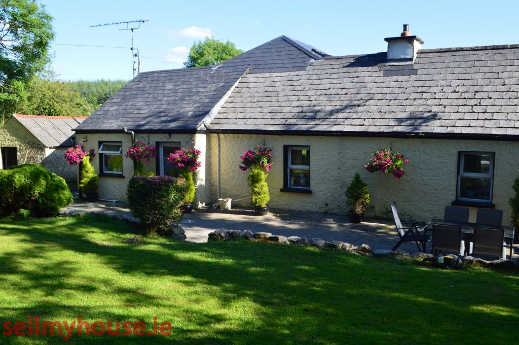 Country Cottage at Drumkeen Cottage for sale in Aughnasheelan
