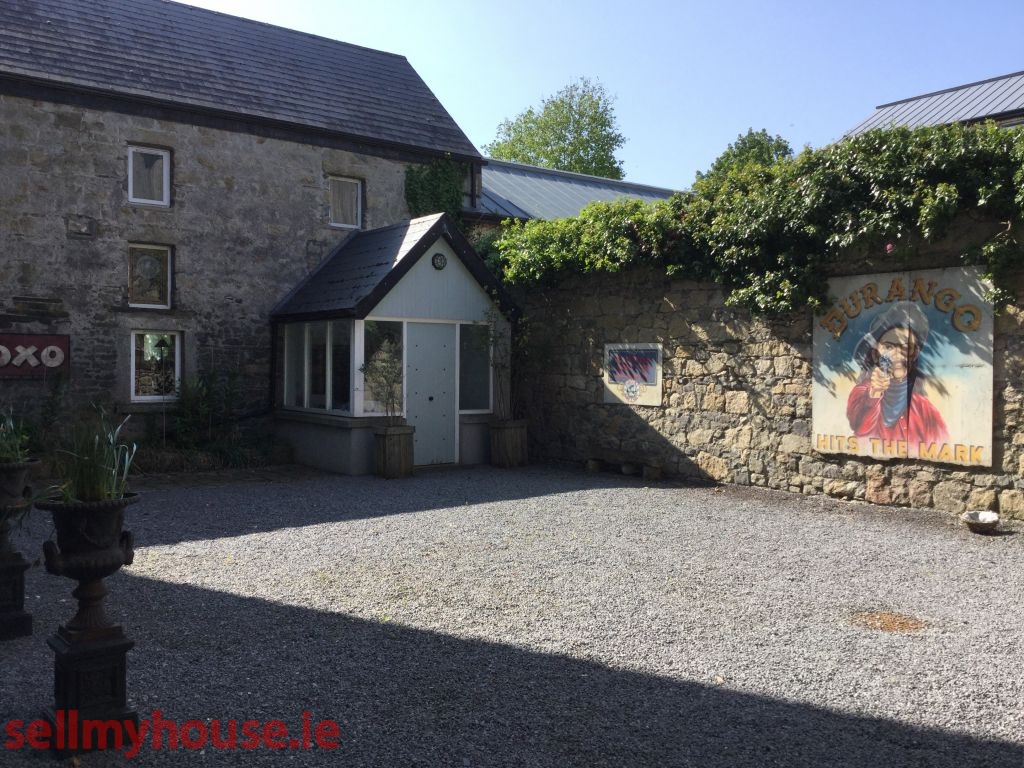 Old Bank House Period Property for sale in Bagenalstown privately by