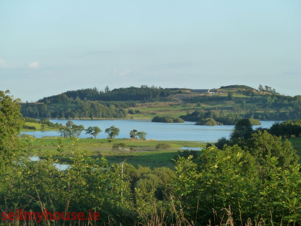 Add dates for prices Castleblayney, Ireland Ciara, have run our home as a B&B for 25 years, we take pride in our home with its mature gardens and newly Double Room @ Rockville House (Room Only) - Houses for Rent in